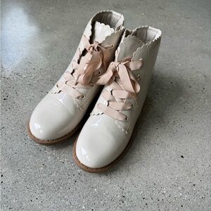 L’’amour Josephine Scallop Boot